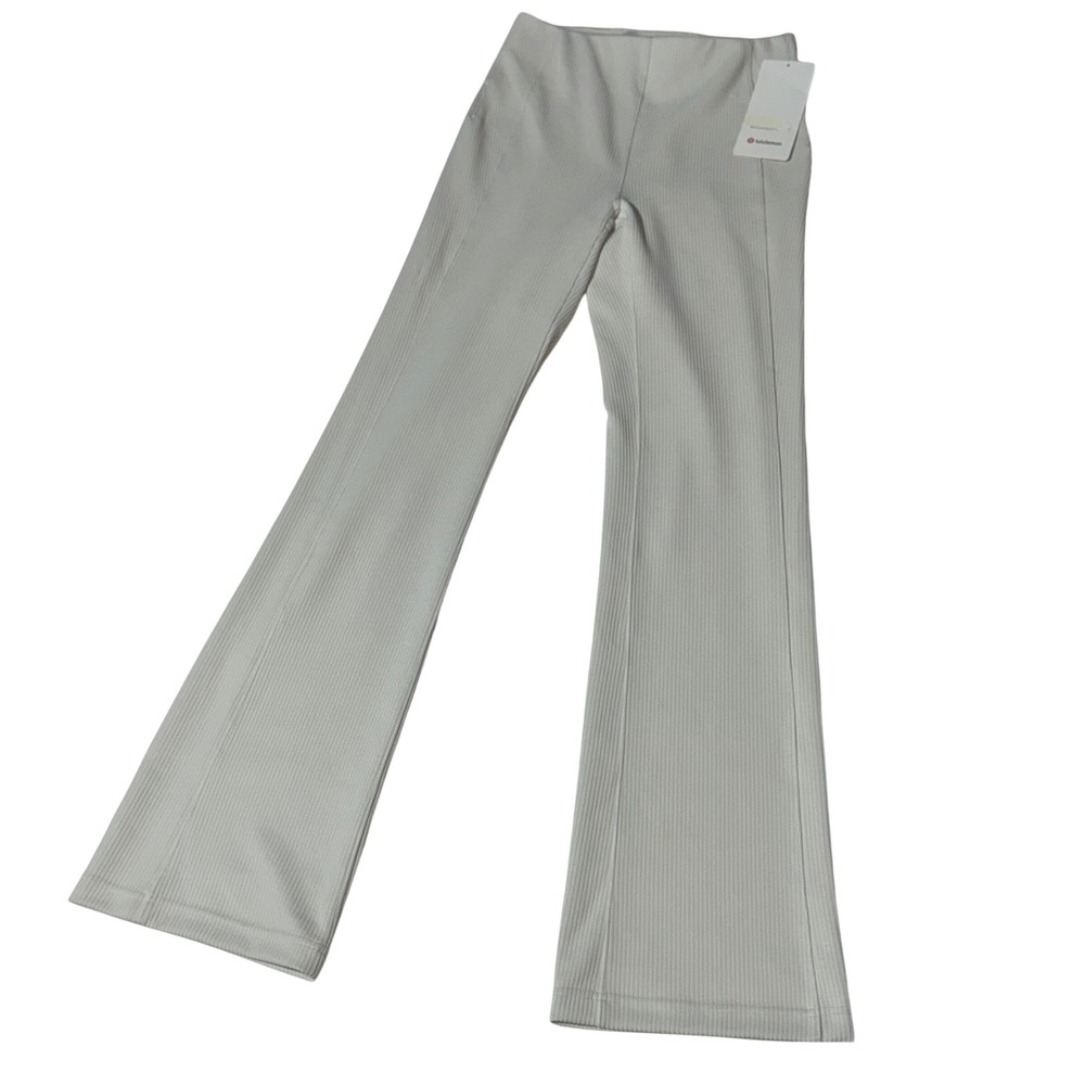 Lululemon Ribbed Softstreme Flared Pant Bone High Rise LW5GVKS Size 6 NWT $128